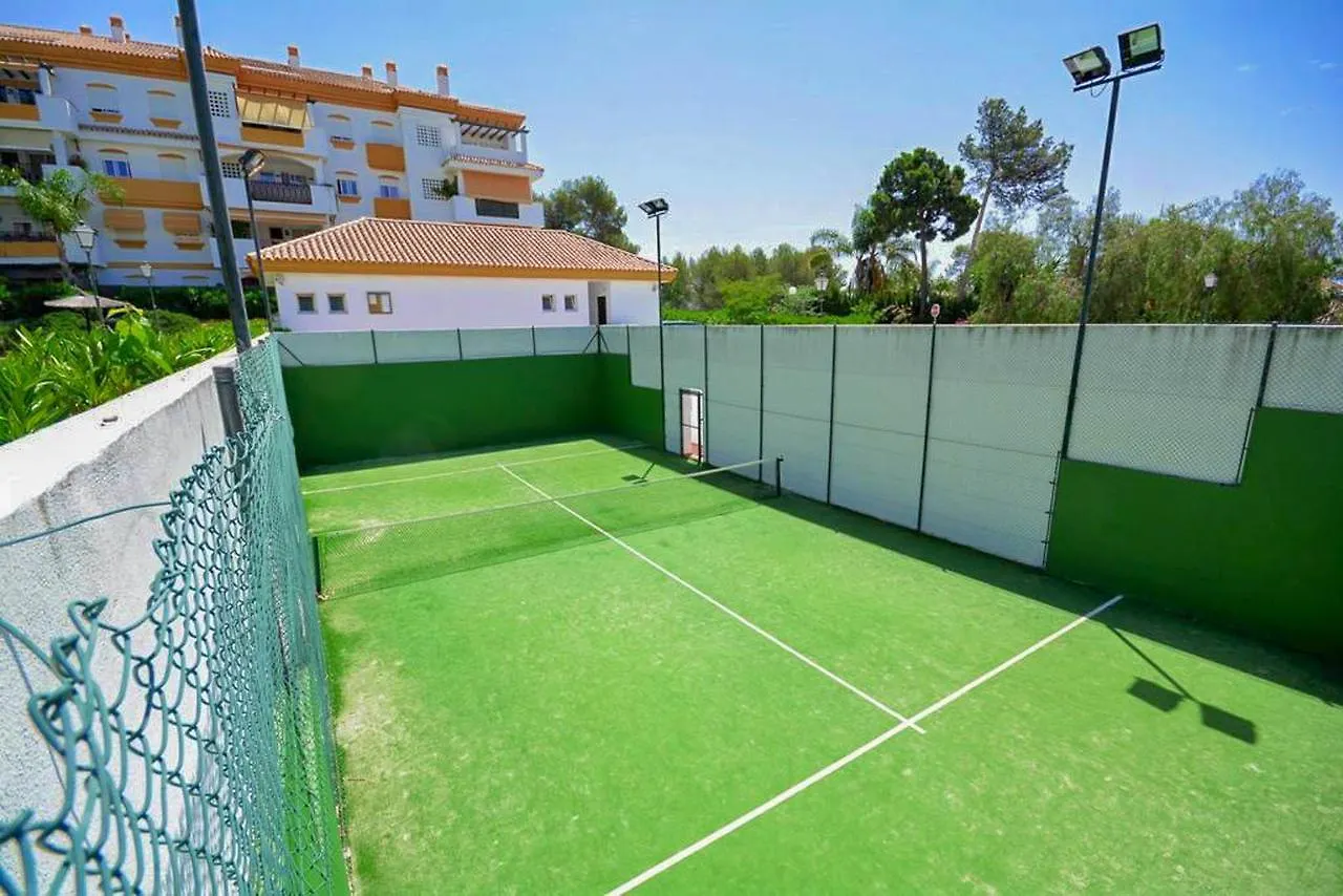 Oleholidays Milla De Oro Nagueles Con Jardin Apartment Marbella 0*,  Spain